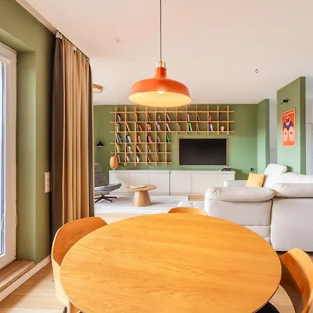 Mazowiecka Homely By Bookinghost Apartmán Kolobřeh